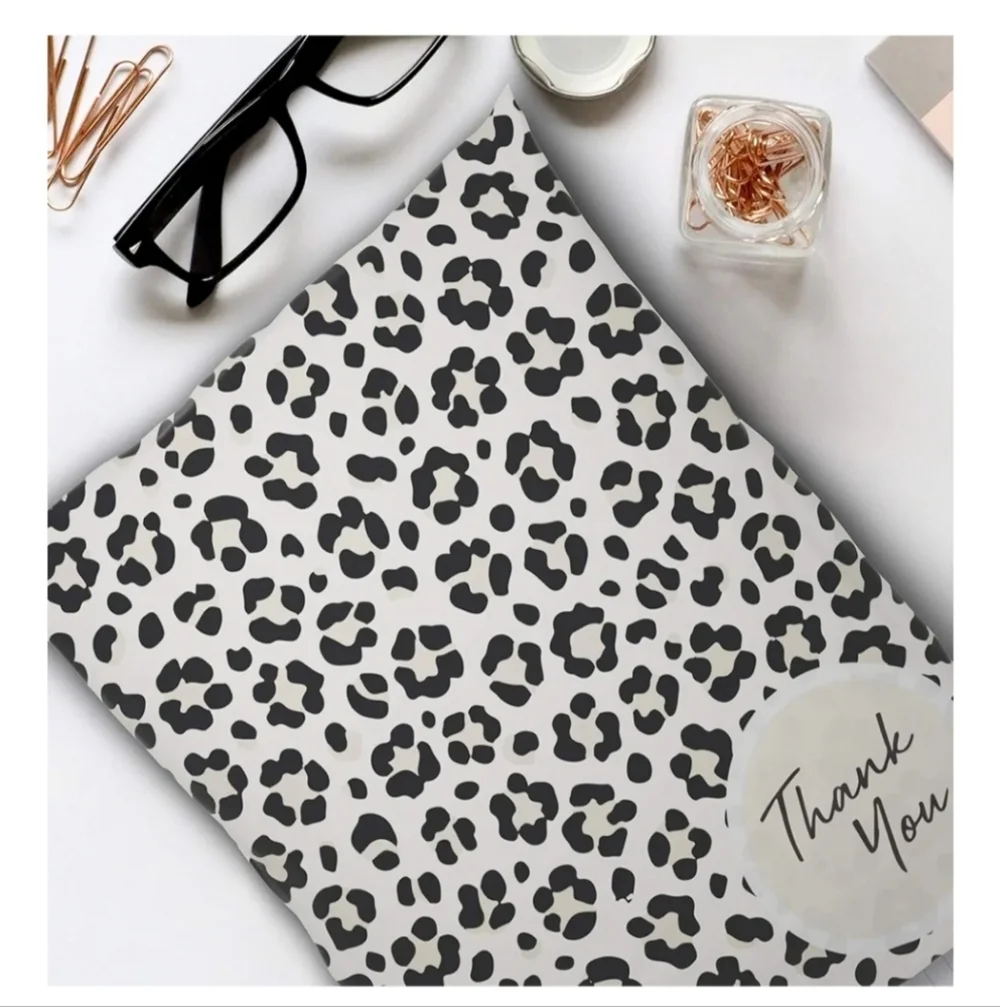 20 Cheetah Print 10 x 13 Inches Polymailers